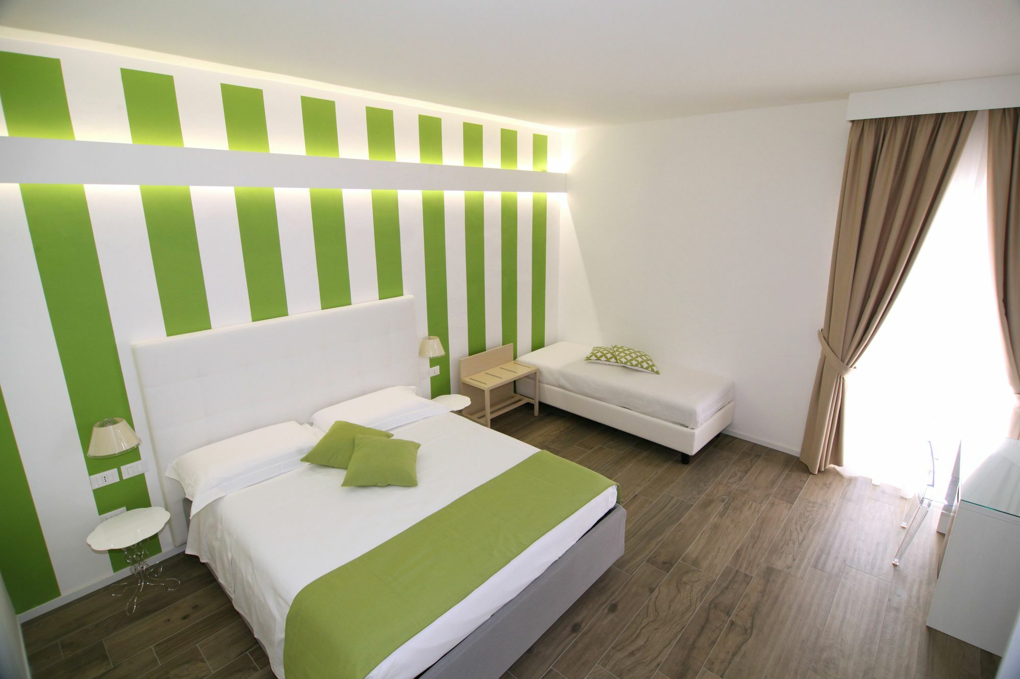 Domus Nova Hotell Reggio di Calabria Eksteriør bilde