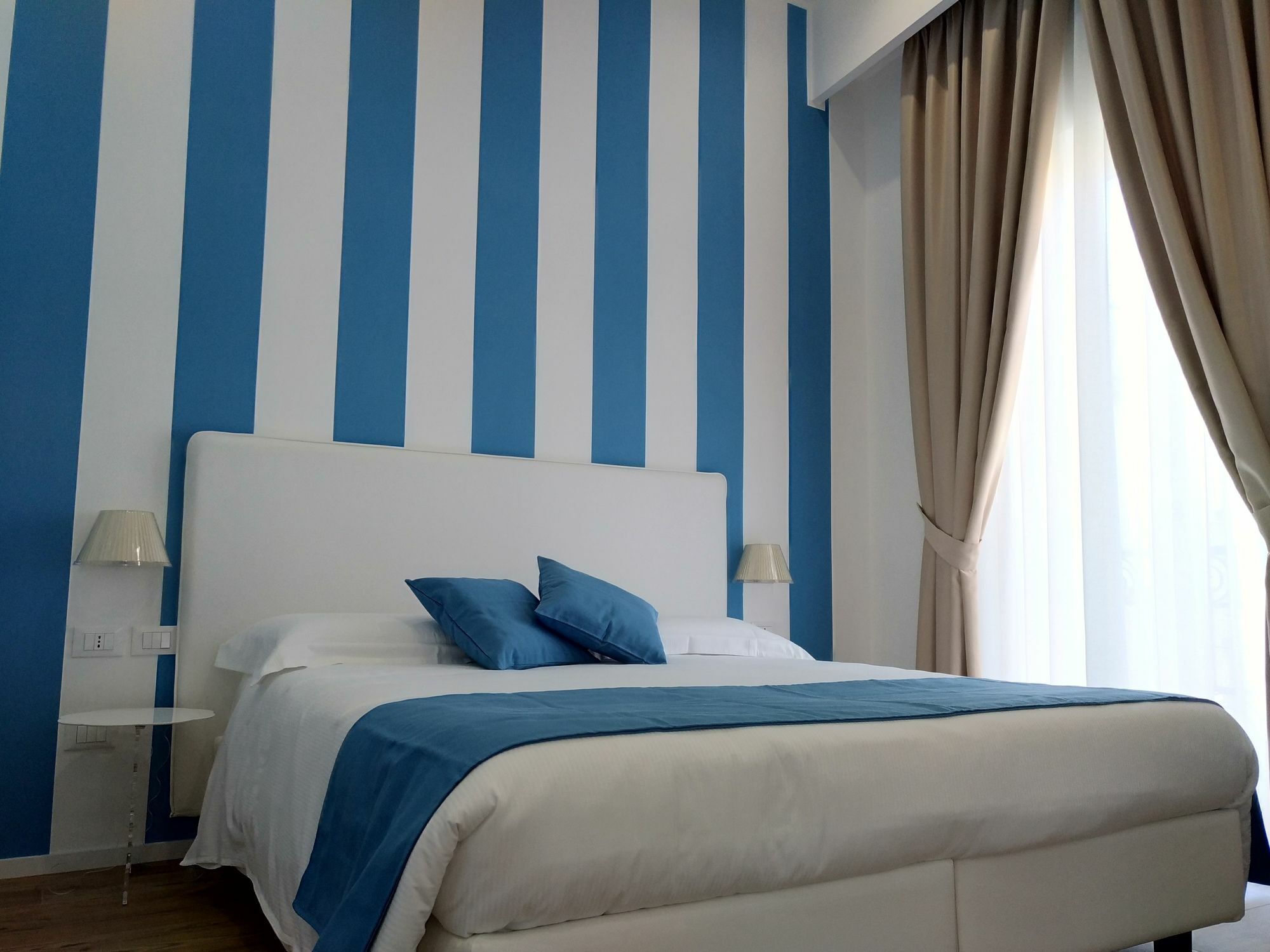 Domus Nova Hotell Reggio di Calabria Eksteriør bilde